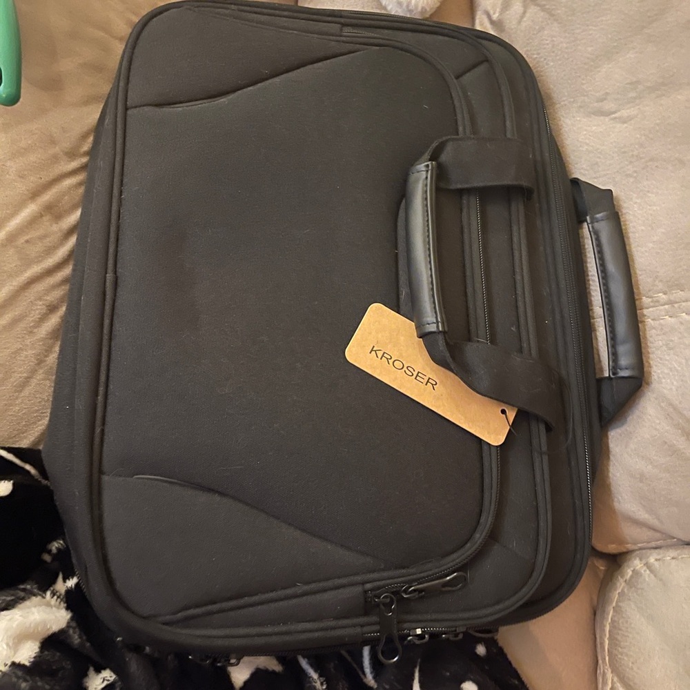 Laptop travel bag